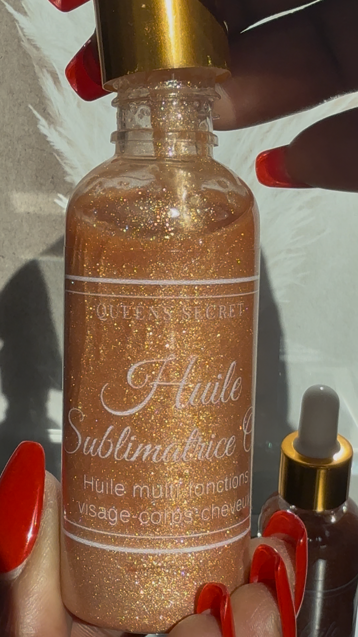 Huile Sublimatrice pailleté visage, corps et cheveux